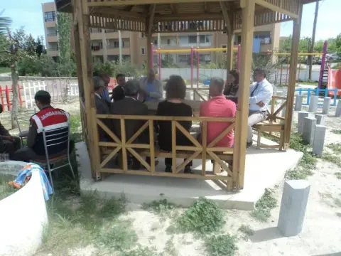 1 Nisan Yatılı Bölge Ortaokulu - TOPRAĞA DOKUN