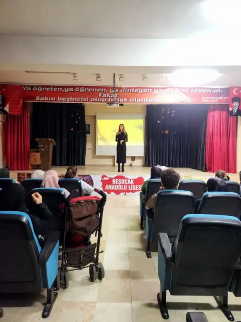 Beşocak Anadolu Lisesi - Aile İçi İletişim Semineri