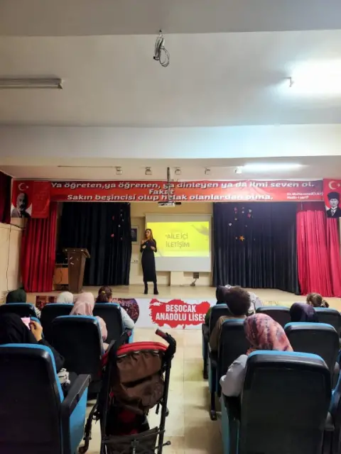 Beşocak Anadolu Lisesi - Aile İçi İletişim Semineri