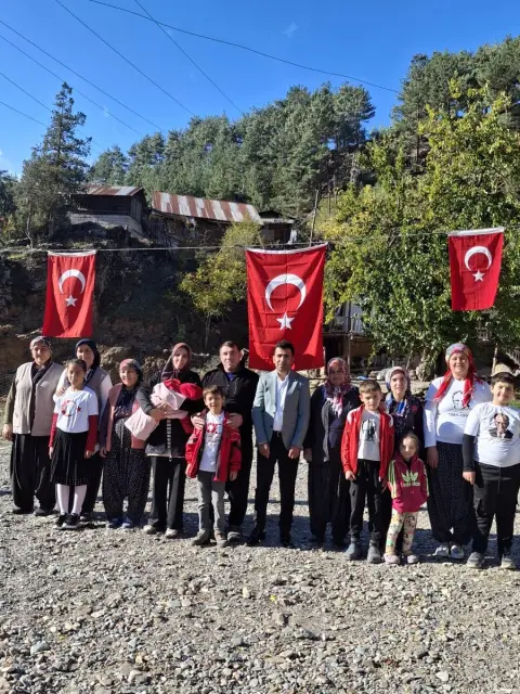 Hıdıruşağı İlkokulu - 29 10 2025 CUMHURİYET BAYRAMI