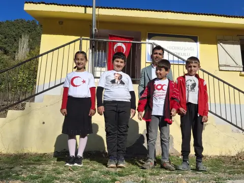 Hıdıruşağı İlkokulu - 29 10 2025 CUMHURİYET BAYRAMI