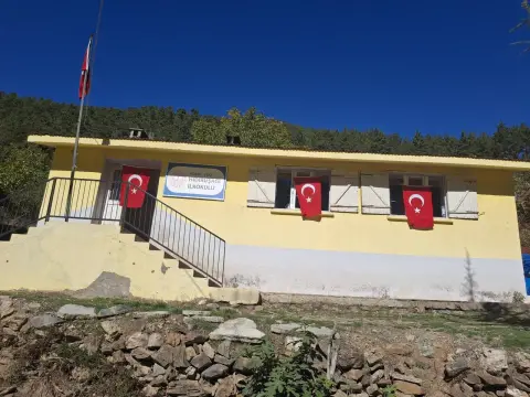 Hıdıruşağı İlkokulu - 29 10 2025 CUMHURİYET BAYRAMI