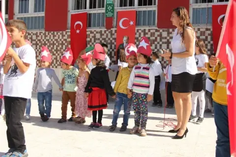 80. Yıl İlkokulu - 29 EKİM 2017 CUMHURİYET BAYRAMI