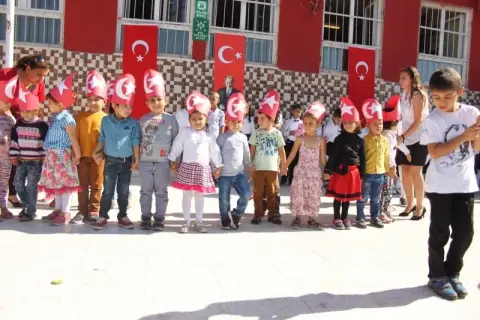 80. Yıl İlkokulu - 29 EKİM 2017 CUMHURİYET BAYRAMI