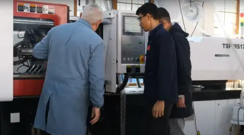 Adana Mesleki ve Teknik Anadolu Lisesi - FOTOGRAFLARLA OKUL
