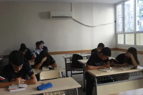 Seyhan ÇEP Ticaret Mesleki ve Teknik Anadolu Lisesi - Okuma Saati