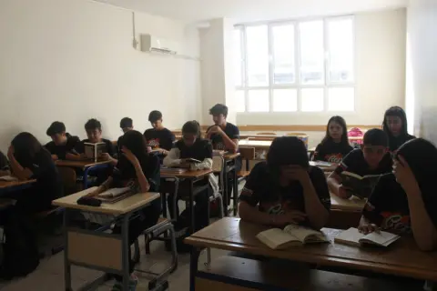 Seyhan ÇEP Ticaret Mesleki ve Teknik Anadolu Lisesi - Okuma Saati