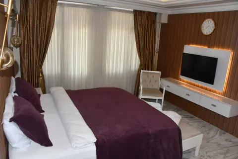 Adana Öğretmenevi ve Akşam Sanat Okulu - KİNG ODA