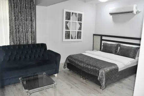 Adana Öğretmenevi ve Akşam Sanat Okulu - SUİT ODA 2