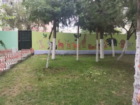 Adana Tabipler Odası İlkokulu - Bahçemiz