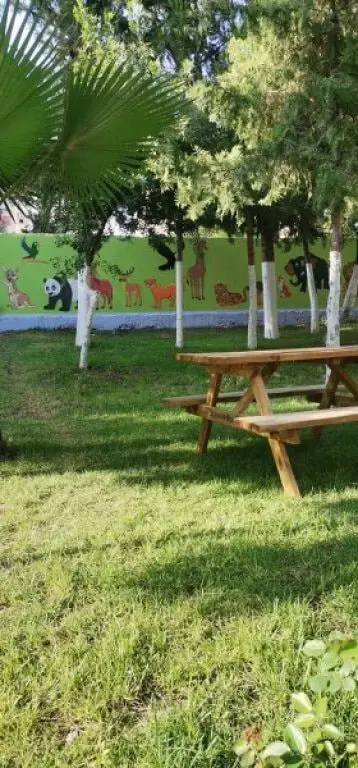 Adana Tabipler Odası İlkokulu - Bahçemiz