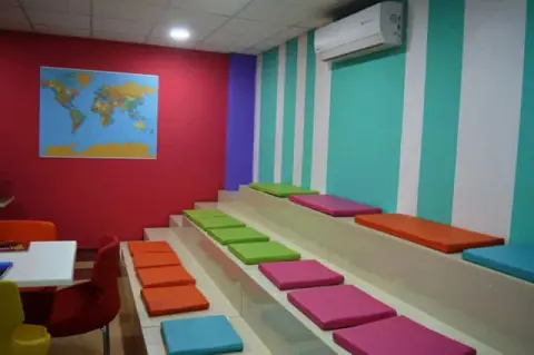 Turgut Özal Anadolu Lisesi - Z-KÜTÜPHANE