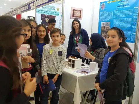 Adana Genç İş İnsanları Derneği Ortaokulu - Proje mart2018