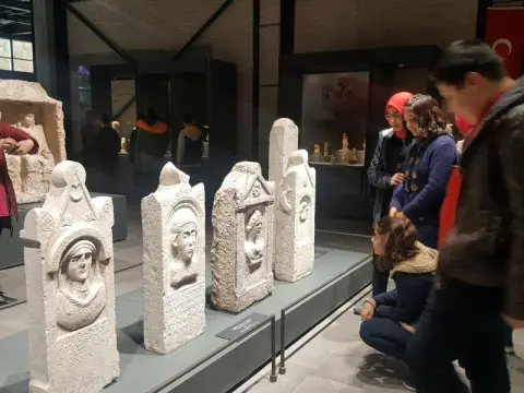Adana Genç İş İnsanları Derneği Ortaokulu - Adana müze gezisi