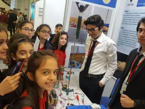 Adana Genç İş İnsanları Derneği Ortaokulu - Proje mart2018