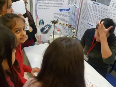 Adana Genç İş İnsanları Derneği Ortaokulu - Proje mart2018