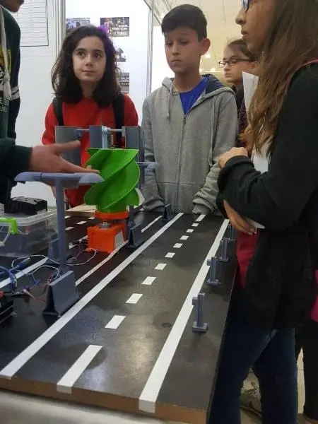Adana Genç İş İnsanları Derneği Ortaokulu - Proje mart2018