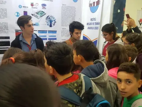 Adana Genç İş İnsanları Derneği Ortaokulu - Proje mart2018