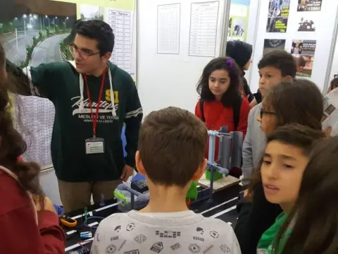 Adana Genç İş İnsanları Derneği Ortaokulu - Proje mart2018