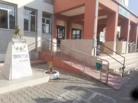 Aksaağaç Ortaokulu - OKULUMUZDAN KARELER
