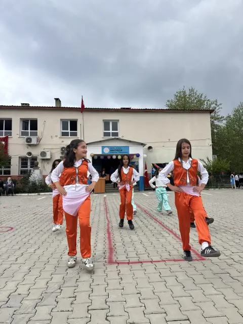 Akören İlkokulu - Albüm
