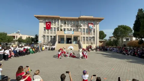 Ali Fevziye Özçelik İlkokulu - Albüm