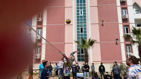 Aliya İzzet Begoviç Ortaokulu - Öğretmen-Veli Voleybol Maçı