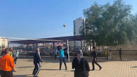 Aliya İzzet Begoviç Ortaokulu - Öğretmen-Veli Voleybol Maçı