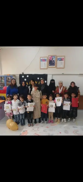 Aliya İzzet Begoviç Ortaokulu - Anasınıfı Karne Günü