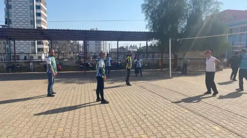 Aliya İzzet Begoviç Ortaokulu - Öğretmen-Veli Voleybol Maçı