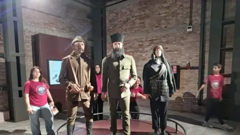 Anafartalar Anadolu Lisesi - Albüm