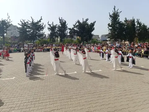 Arif Nihat Asya İlkokulu - TÖREN VE GÖSTERİLER