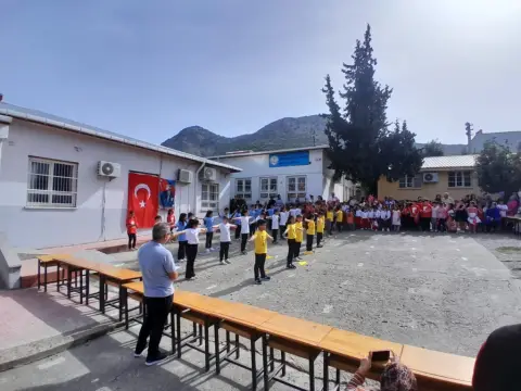 Arslanpaşa Şehit Seyfettin Orkun Çil İlkokulu - Albüm