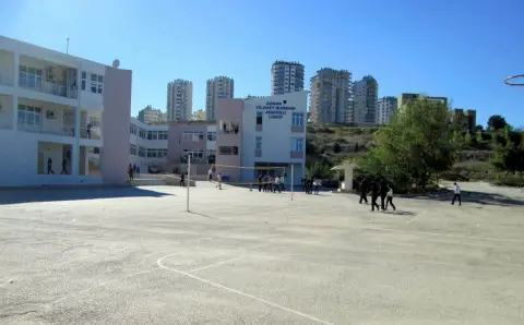 Adana Ticaret Borsası Anadolu Lisesi - Fotoğraflarla Okulumuz