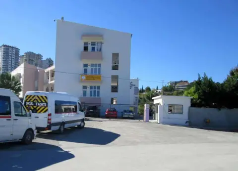 Adana Ticaret Borsası Anadolu Lisesi - Fotoğraflarla Okulumuz