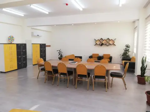 Adana Ticaret Odası 125. Yıl İlkokulu - OKUL BÖLÜMLERİ