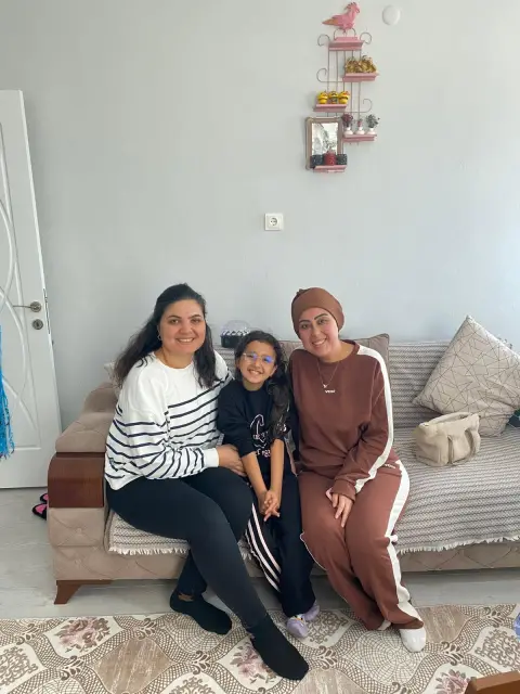 Ayşe Malaz İlkokulu - Öğretmenim Evimizde