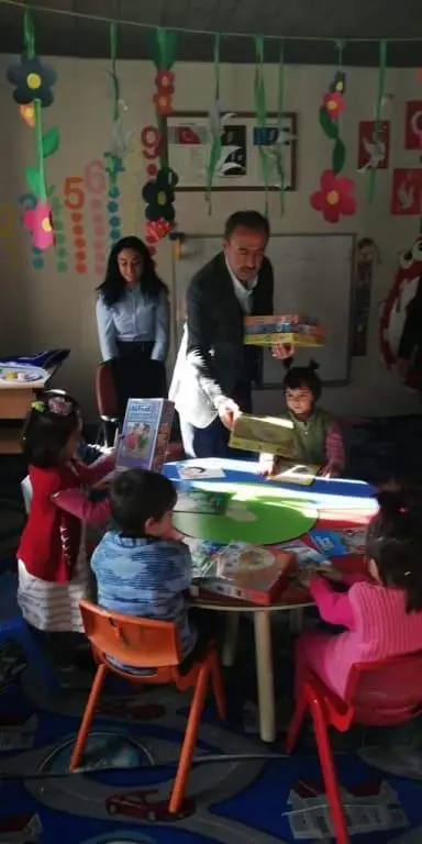 Bahçecik İlkokulu - Ilçe Milli Eğitim Müdürümüz Recep Beydilli nin okulumuza ziyareti