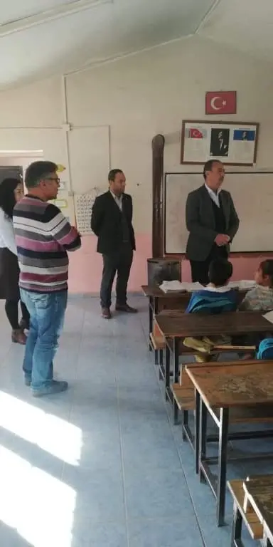 Bahçecik İlkokulu - Ilçe Milli Eğitim Müdürümüz Recep Beydilli nin okulumuza ziyareti