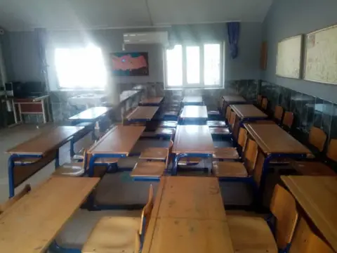 Baklalı Emin Veyisoğulları Ortaokulu - SINIFLARIMIZ