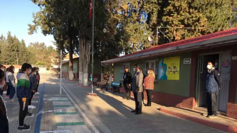 Baklalı Emin Veyisoğulları Ortaokulu - 2 DÖNEM İLK GÜN