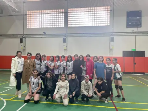 Barbaros Borsa İstanbul Anadolu Lisesi - Sportif Kareler