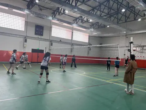 Barbaros Borsa İstanbul Anadolu Lisesi - Sportif Kareler