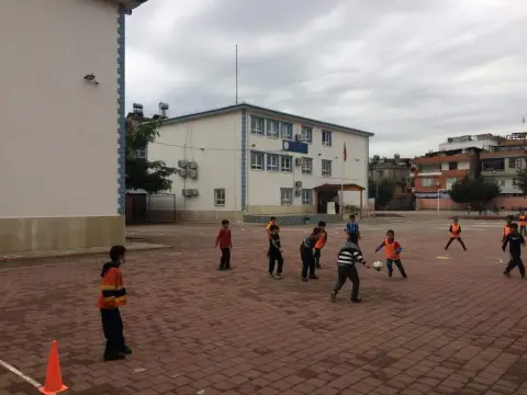 Bekir Hanife Akata İlkokulu - Okul Fotoğrafları