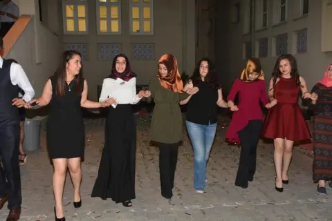 Borsa İstanbul Ceyhan Anadolu Lisesi - Okul Fotoğraf Galerisi