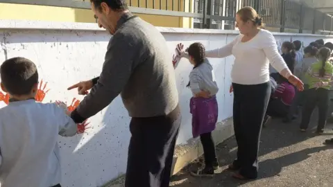 Cemil Nardalı İlkokulu - Okul Geliştirme ve Güzelleştirme Projemizden Görüntüler