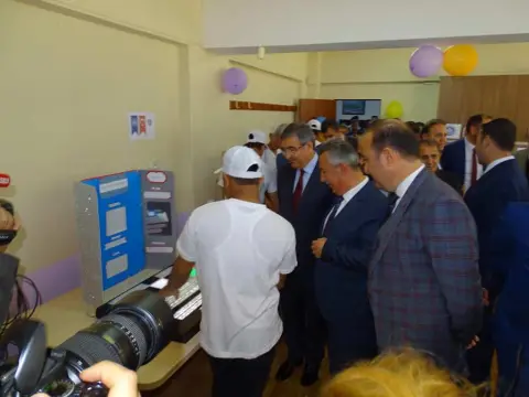 Ceyhan Biliciler Turizm Mesleki ve Teknik Anadolu Lisesi - 2017 Yılı Tübitak 4006 Bilim Fuarı Fotoğrafları