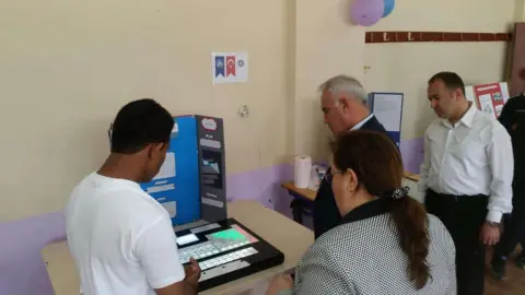 Ceyhan Biliciler Turizm Mesleki ve Teknik Anadolu Lisesi - 2017 Yılı Tübitak 4006 Bilim Fuarı Fotoğrafları