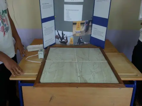 Ceyhan Biliciler Turizm Mesleki ve Teknik Anadolu Lisesi - 2017 Yılı Tübitak 4006 Bilim Fuarı Fotoğrafları