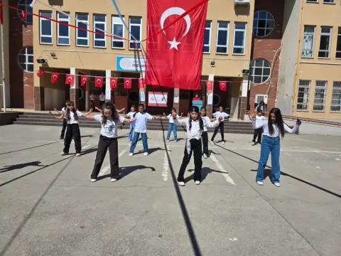 Fevzi Çakmak Ortaokulu - Albüm